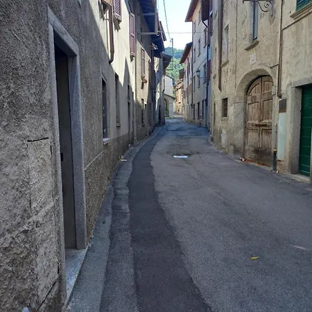 Cortile Di Natalia 아파트 Canzo