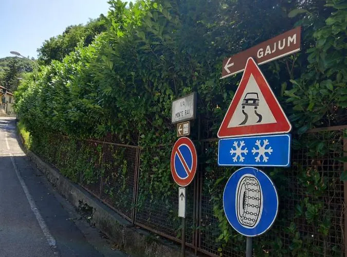 Cortile Di Natalia Canzo