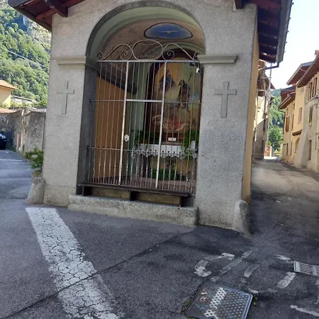 Cortile Di Natalia * Canzo